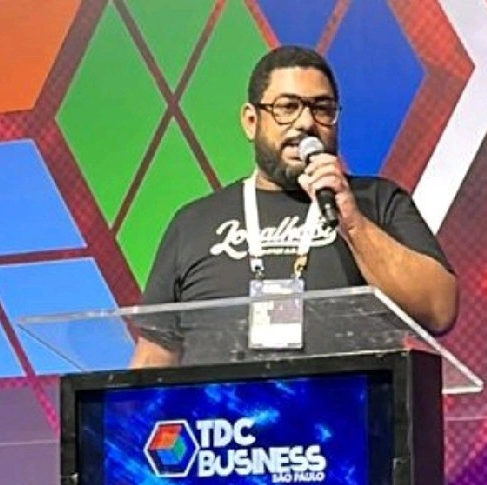 William Santos